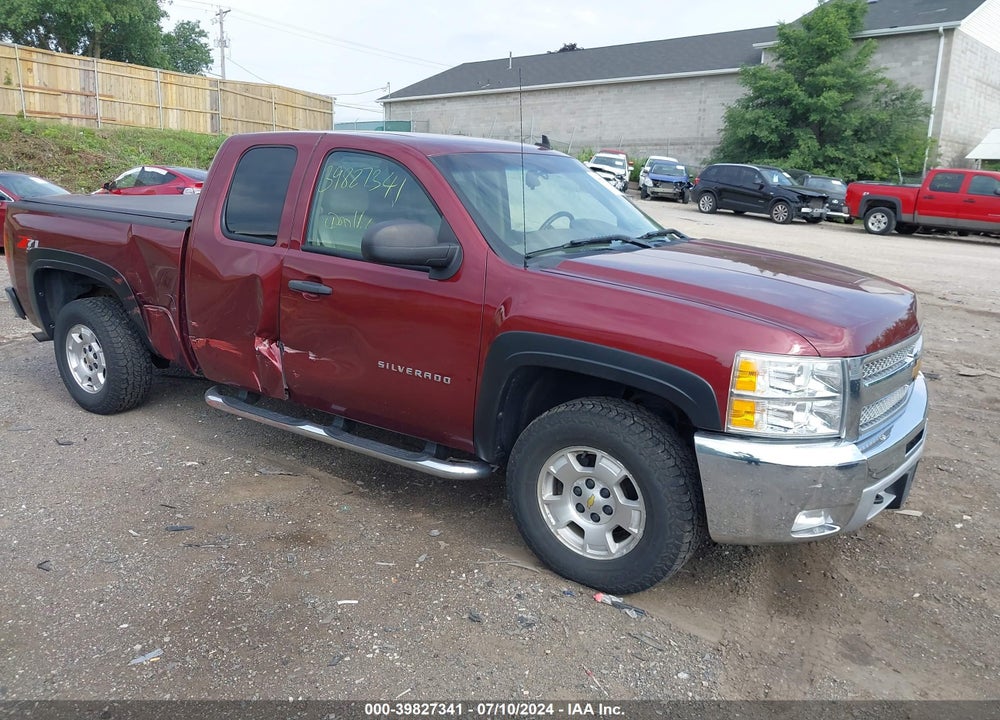 2013 CHEVROLET SILVERADO 1500 LT VIN: 1GCRKSE7XDZ146460