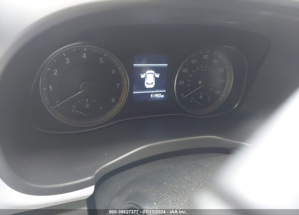 2021 HYUNDAI KONA SEL VIN: KM8K22AAXMU614831