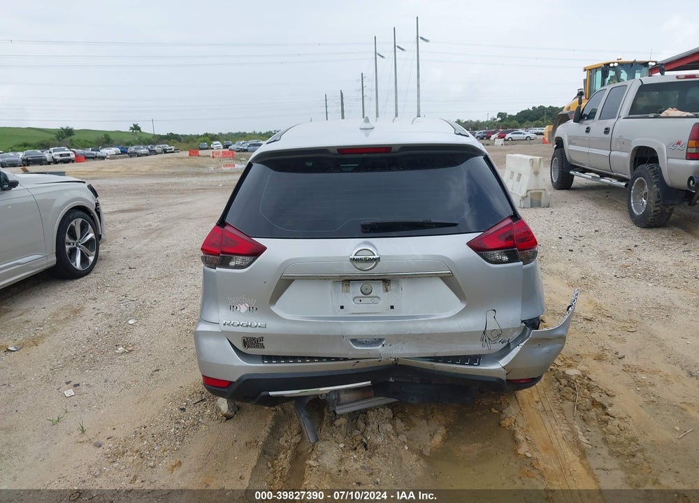2019 NISSAN ROGUE S VIN: 5N1AT2MT8KC824210