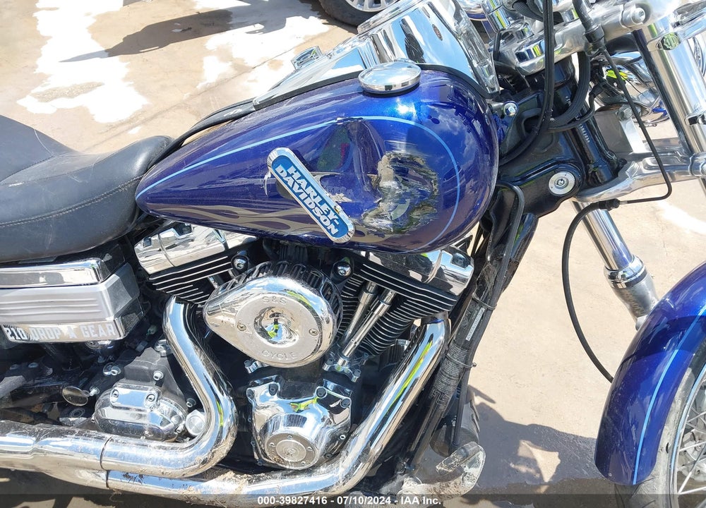 2007 HARLEY-DAVIDSON FXDWG VIN: 1HD1GP4377K308163