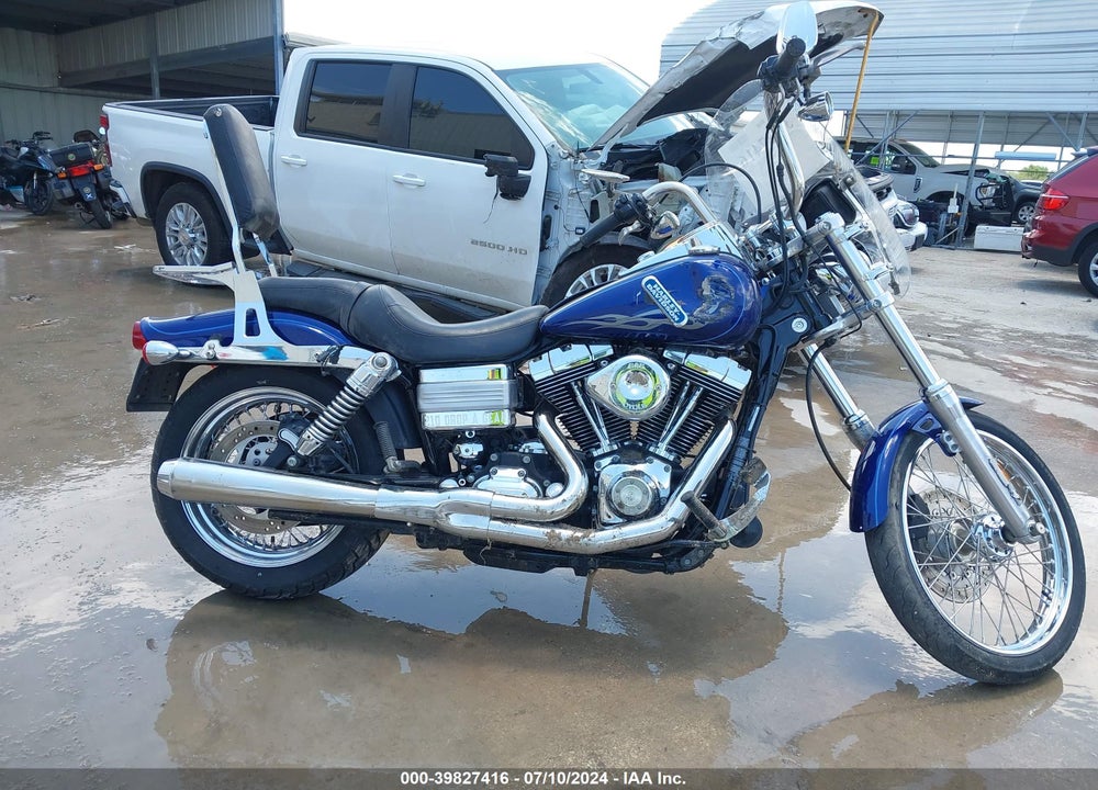 2007 HARLEY-DAVIDSON FXDWG VIN: 1HD1GP4377K308163