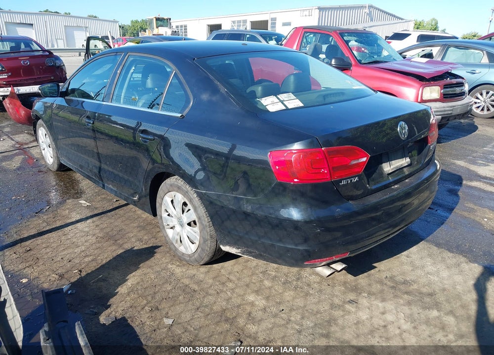 2013 VOLKSWAGEN JETTA 2.5L SE VIN: 3VWDP7AJ7DM219597