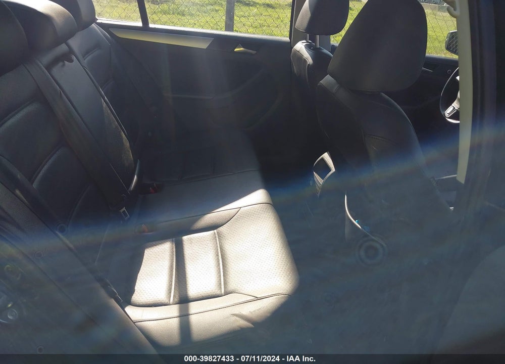 2013 VOLKSWAGEN JETTA 2.5L SE VIN: 3VWDP7AJ7DM219597
