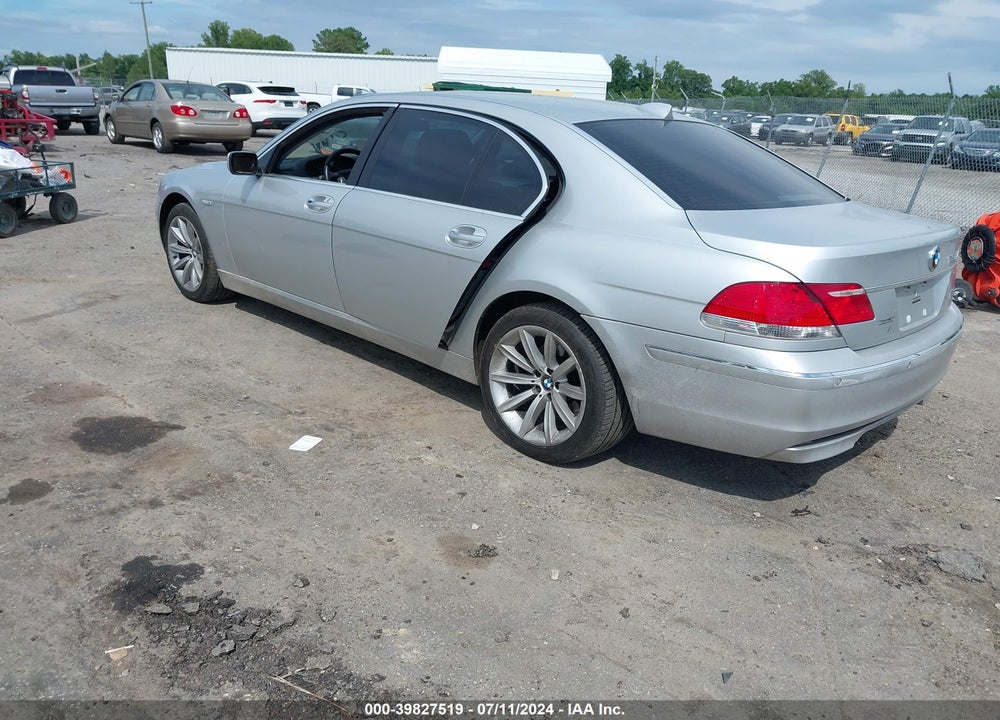 2008 BMW 750LI VIN: WBAHN835X8DT82324