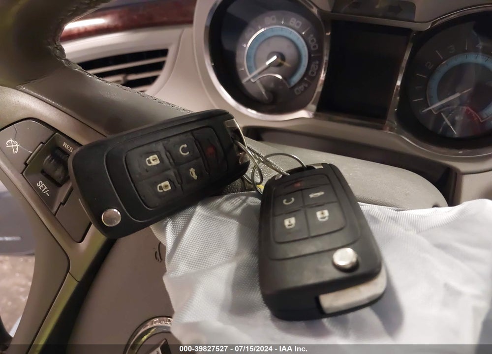 2010 BUICK LACROSSE CXS VIN: 1G4GE5EV9AF269870