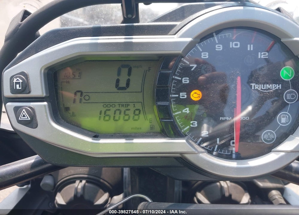 2015 TRIUMPH MOTORCYCLE TIGER EXPLORER VIN: SMTF02XK6FJ673005