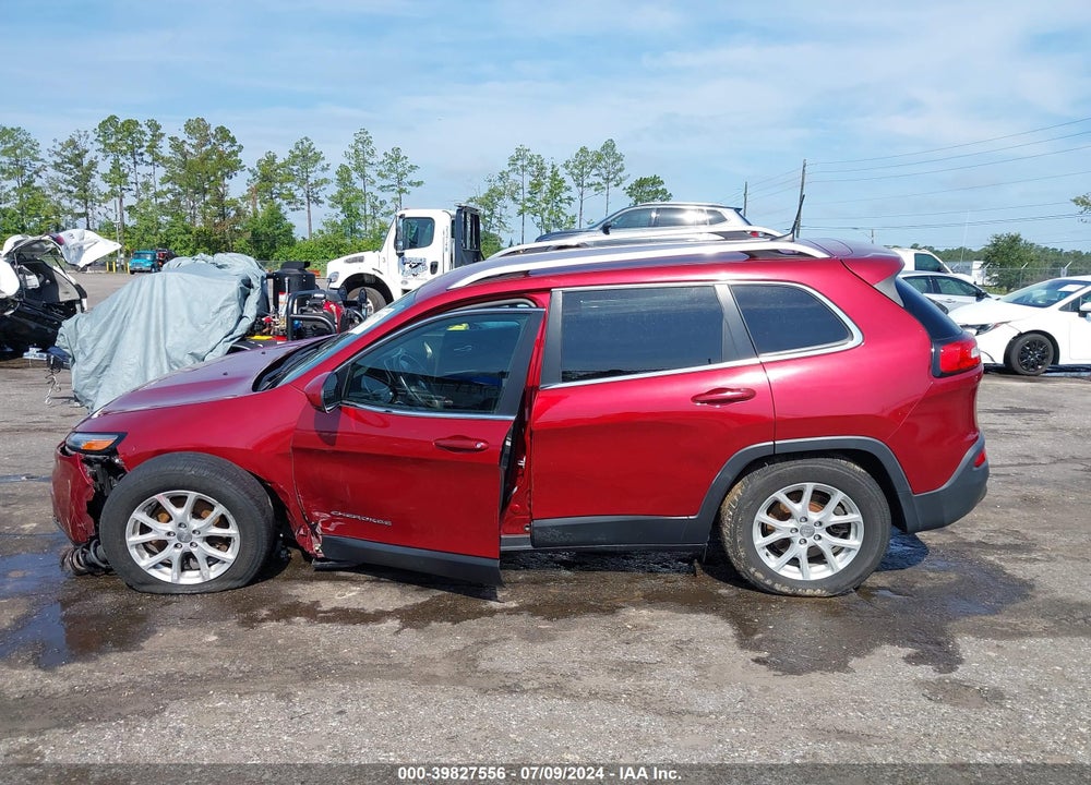 2017 JEEP CHEROKEE LATITUDE 4X4 VIN: 1C4PJMCS8HW570465