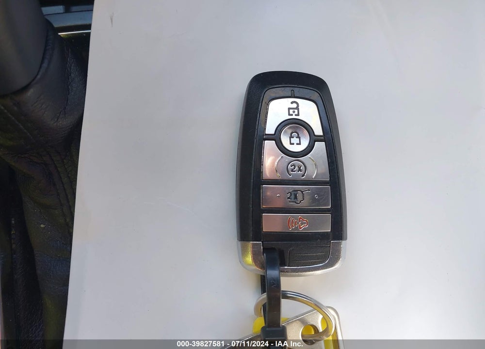 2019 FORD EXPLORER XLT VIN: 1FM5K8D80KGA70246