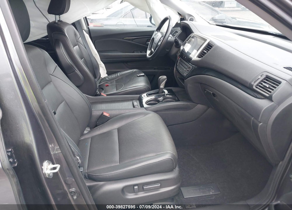 2019 HONDA RIDGELINE RTL-E VIN: 5FPYK3F79KB017118