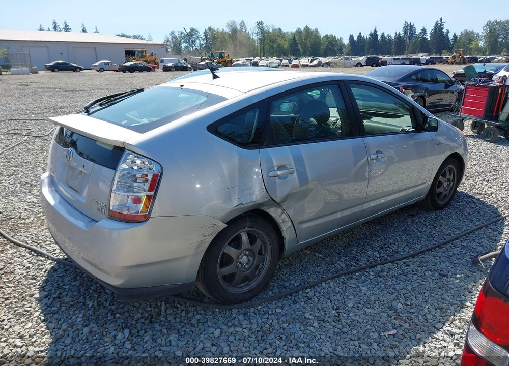 2007 TOYOTA PRIUS TOURING VIN: JTDKB20U877566071