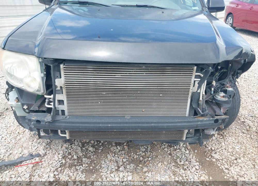 2011 FORD ESCAPE LIMITED VIN: 1FMCU0EG6BKA69768