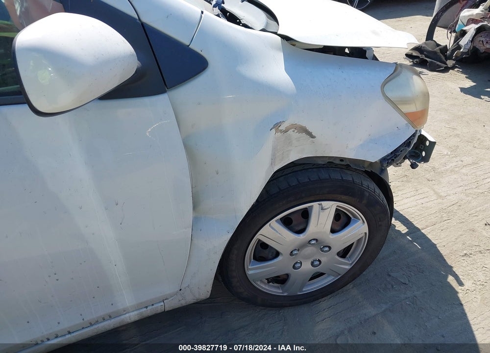 2010 TOYOTA YARIS VIN: JTDBT4K37A1393358