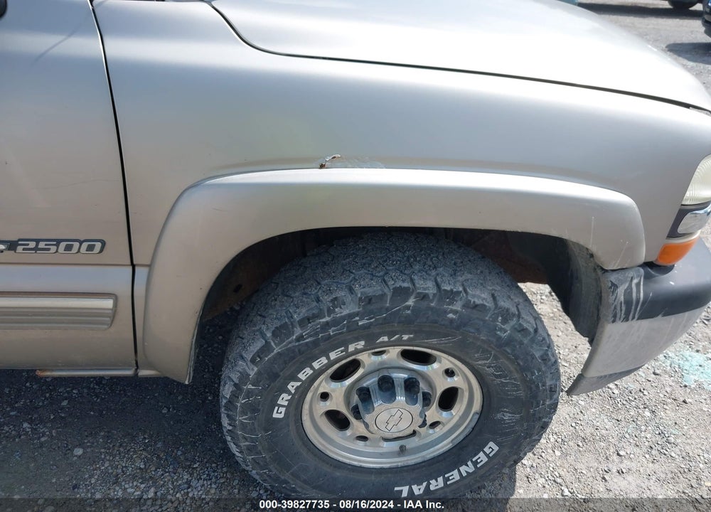 2000 CHEVROLET SILVERADO 2500 LS VIN: 1GCGK24U7YE106445