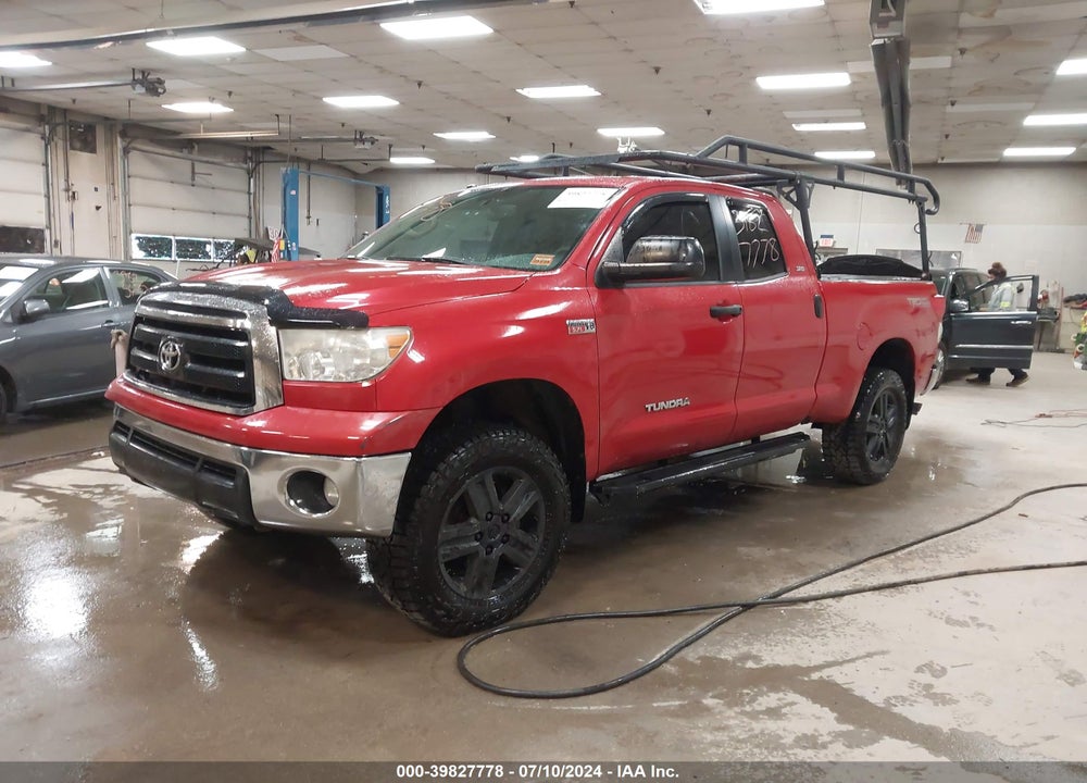 2012 TOYOTA TUNDRA GRADE 5.7L V8 VIN: 5TFUW5F18CX229938