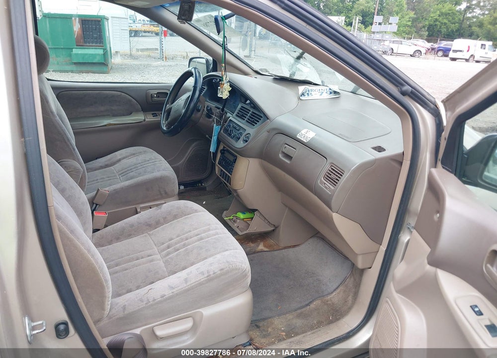 2002 TOYOTA SIENNA LE VIN: 4T3ZF13C22U490991