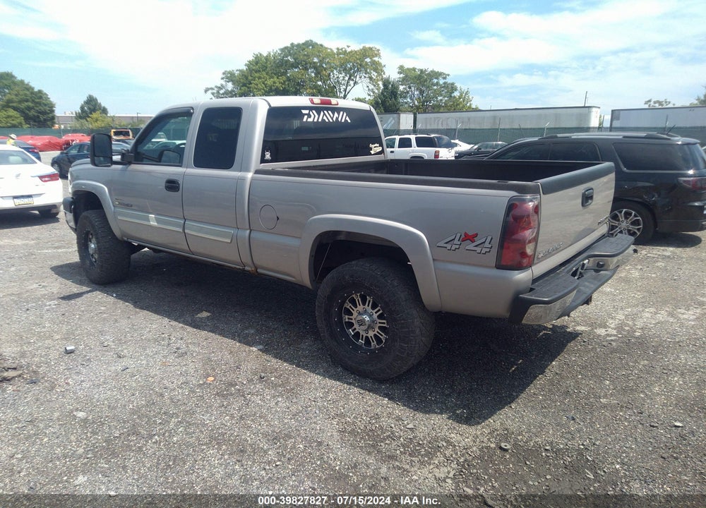 2004 CHEVROLET SILVERADO 2500HD LS VIN: 1GCHK29224E249020