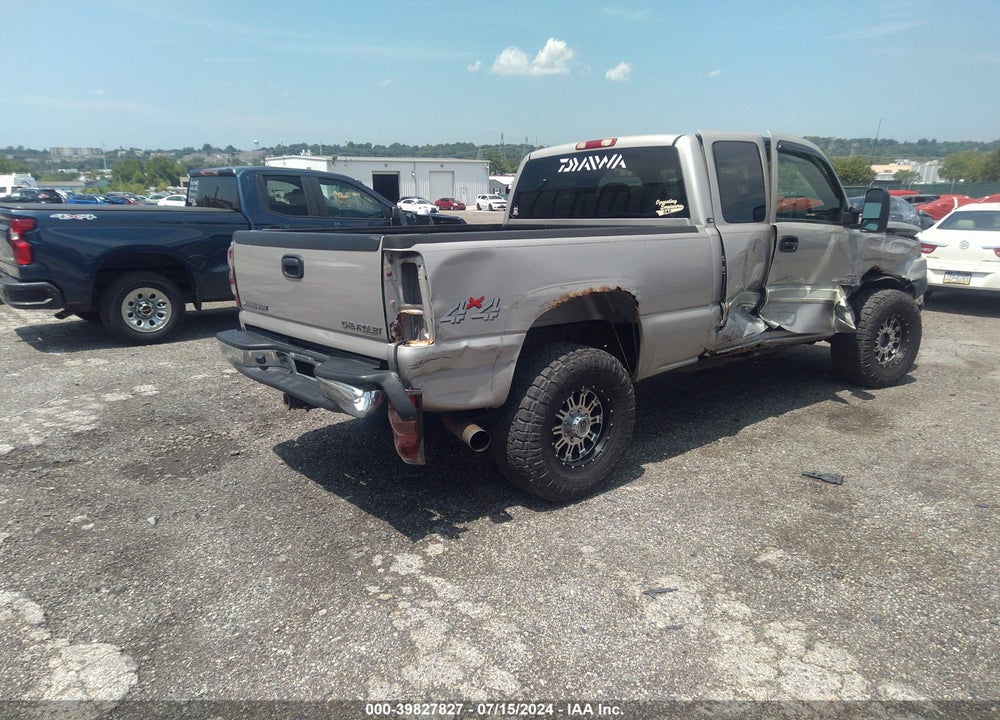 2004 CHEVROLET SILVERADO 2500HD LS VIN: 1GCHK29224E249020