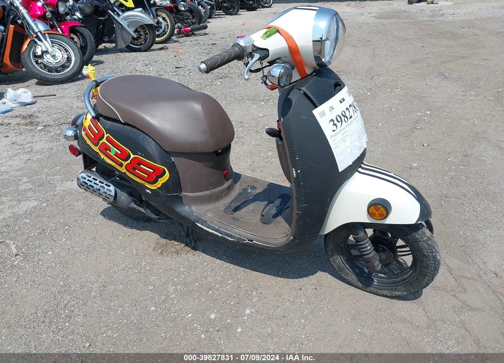 2013 HONDA NCH50 VIN: LALAF7004D3001557