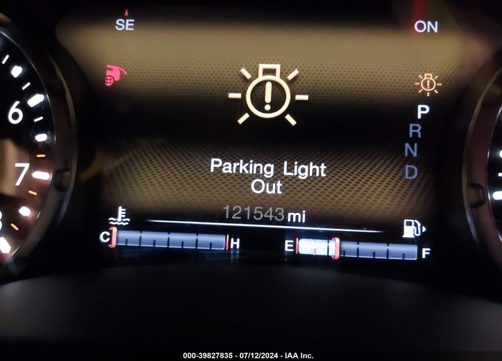 2017 JEEP RENEGADE LATITUDE 4X4 VIN: ZACCJBBB3HPF57527