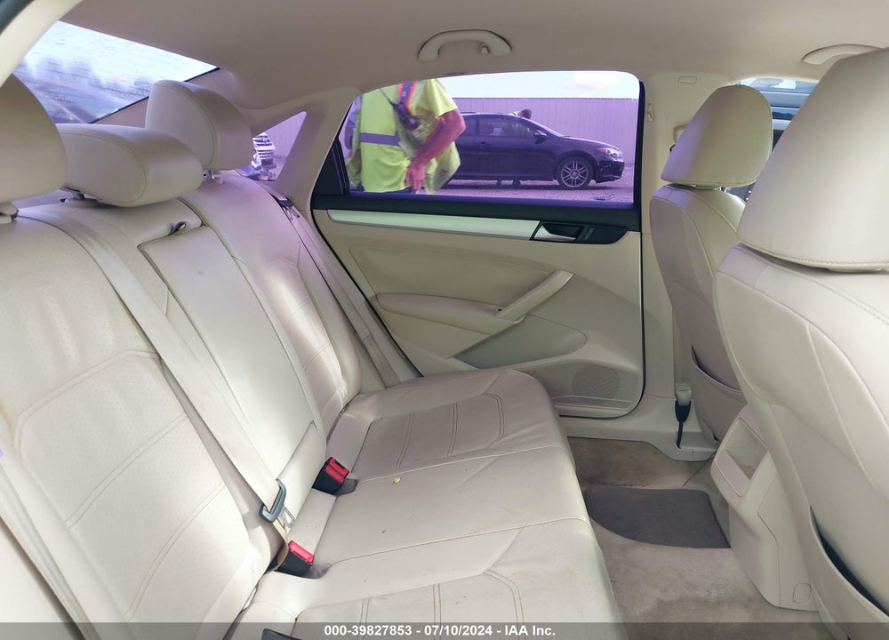 2012 VOLKSWAGEN PASSAT 2.5L SE VIN: 1VWBP7A31CC108343