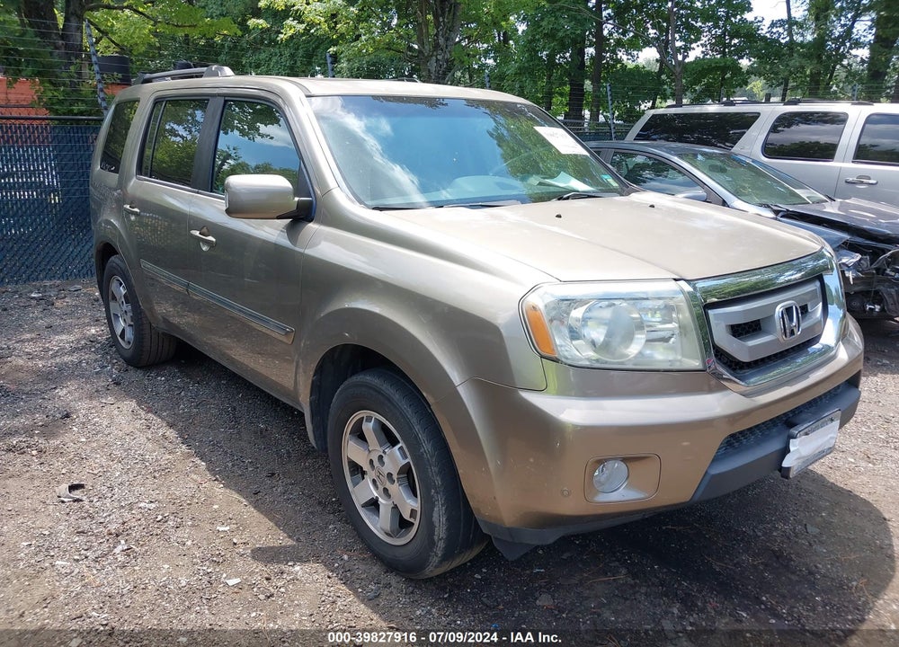 2010 HONDA PILOT TOURING VIN: 5FNYF4H95AB002941