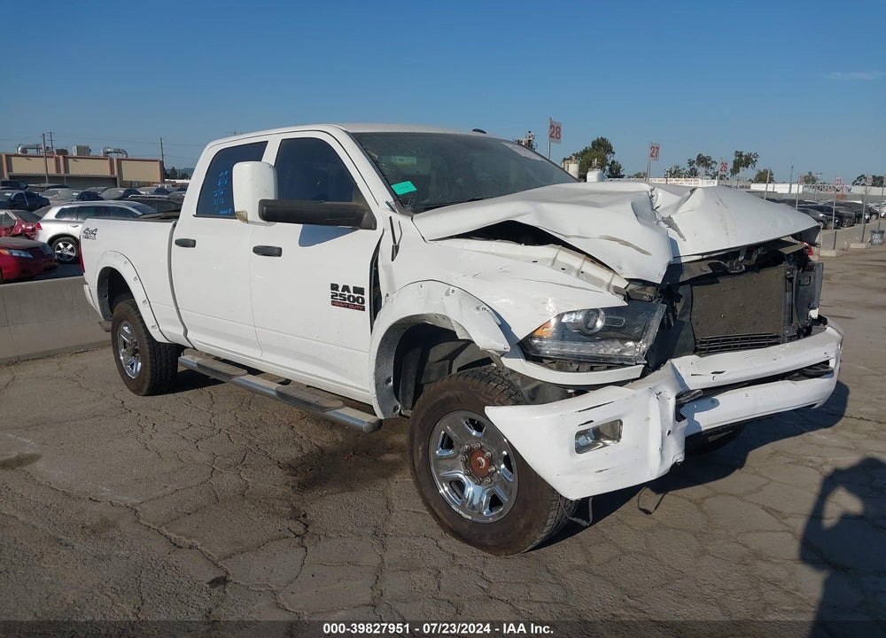 2018 RAM 2500 TRADESMAN  4X4 6'4 BOX VIN: 3C6UR5CL6JG119542