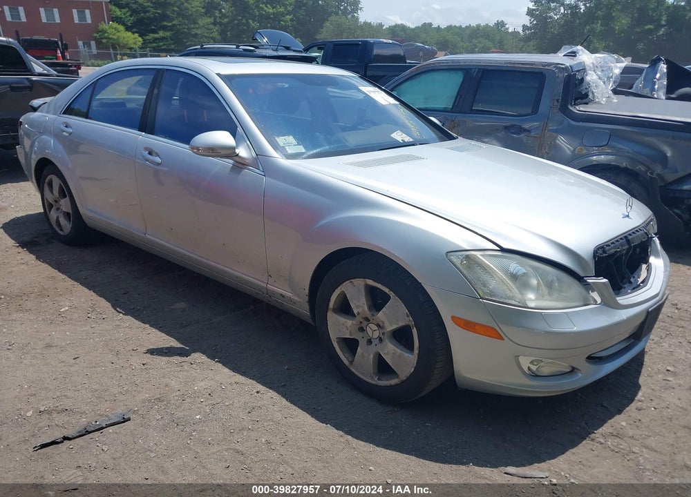 2007 MERCEDES-BENZ S 550 VIN: WDDNG71X47A029663