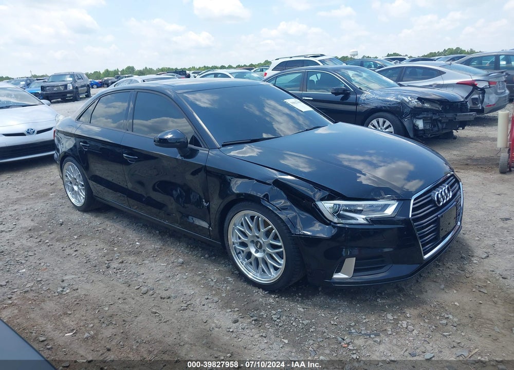 2018 AUDI A3 2.0T PREMIUM VIN: WAUAUGFF9J1010323