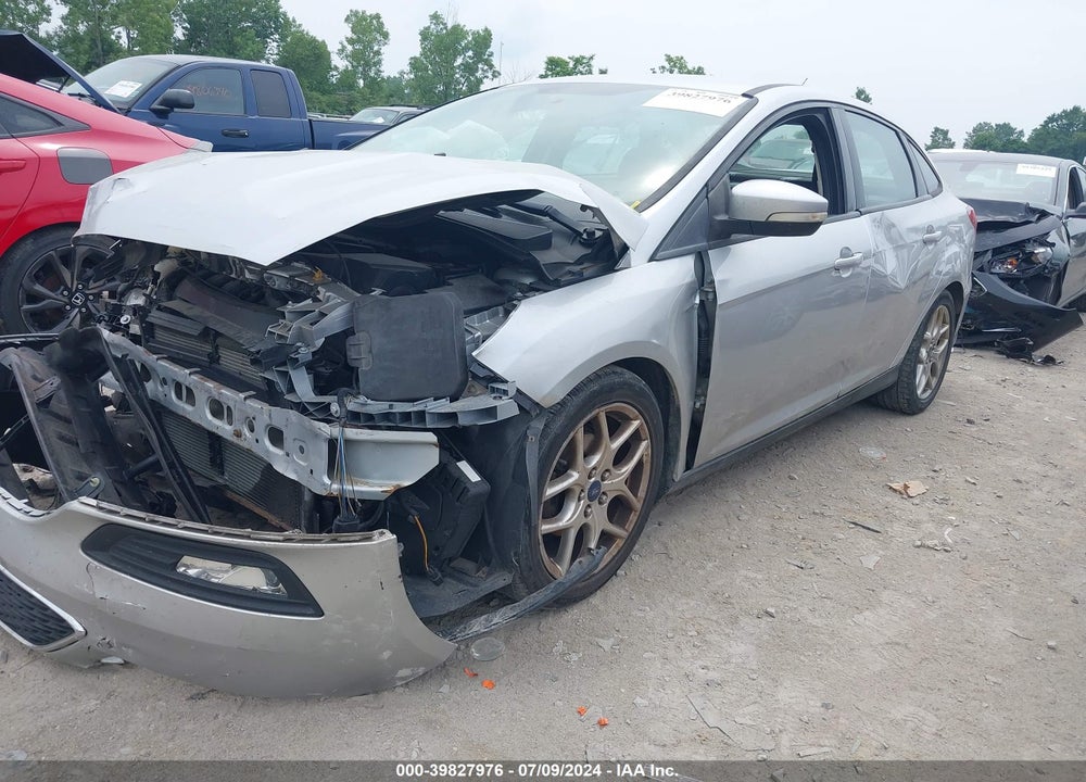 2015 FORD FOCUS SE VIN: 1FADP3F23FL229177