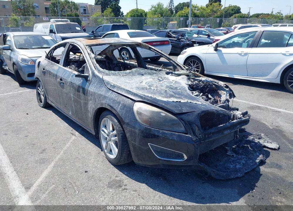 2013 VOLVO S60 T5/T5 PLATINUM/T5 PREMIER/T5 PREMIER PLUS VIN: YV1612FS5D2198431