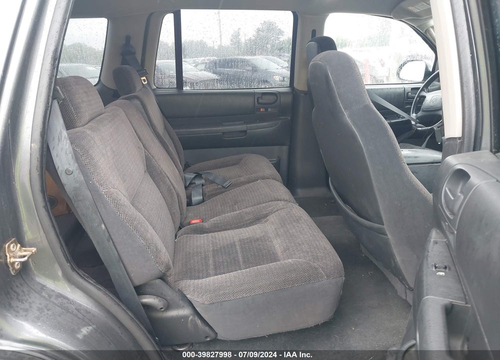 2003 DODGE DURANGO SPORT/SXT VIN: 1D4HR38N43F589052
