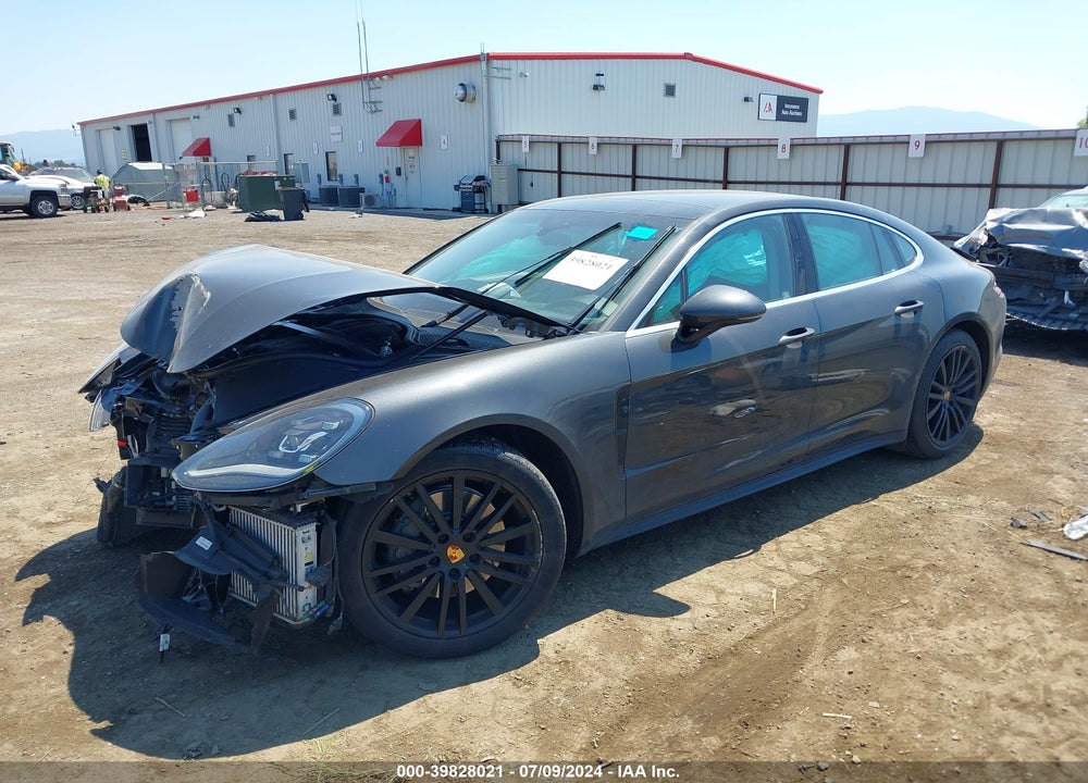 2017 PORSCHE PANAMERA 4S VIN: WP0AB2A79HL120900