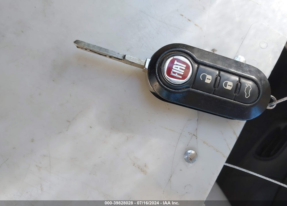 2015 FIAT 500 SPORT VIN: 3C3CFFBR9FT509031