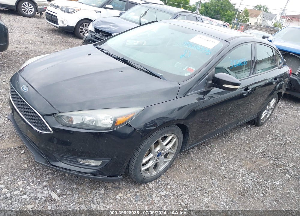 2015 FORD FOCUS SE VIN: 1FADP3F20FL264937