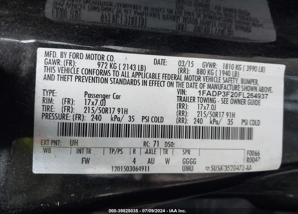 2015 FORD FOCUS SE VIN: 1FADP3F20FL264937