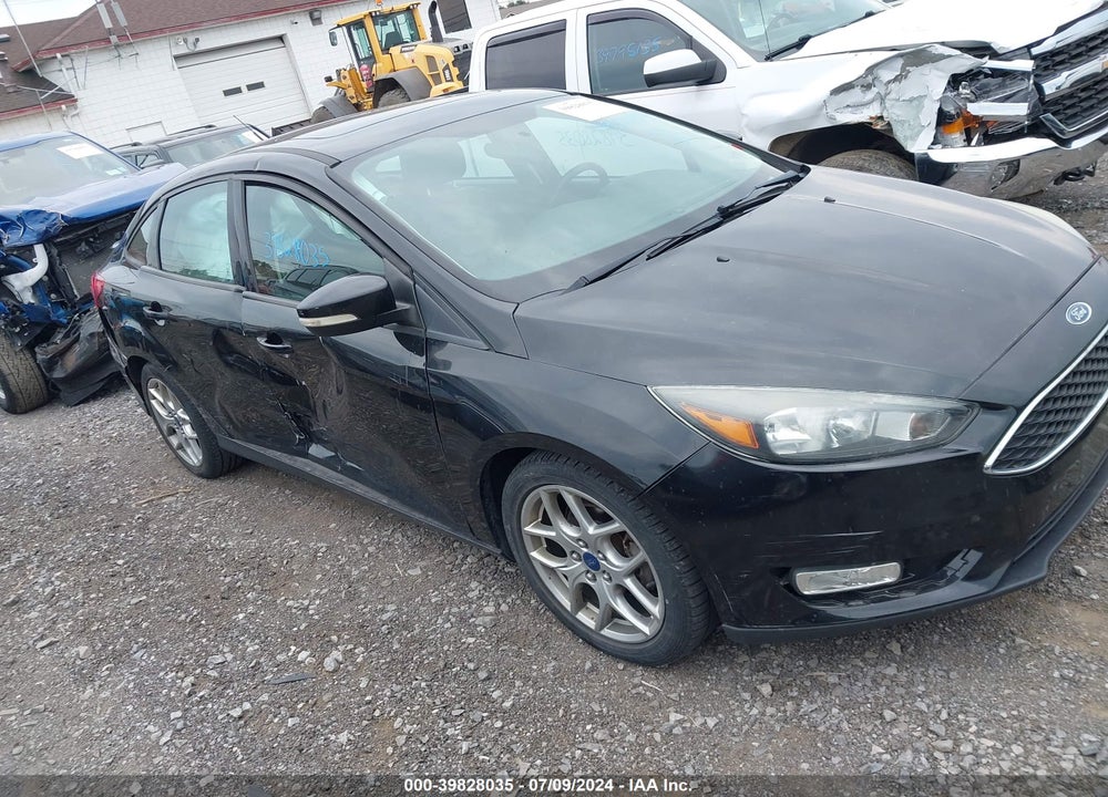 2015 FORD FOCUS SE VIN: 1FADP3F20FL264937