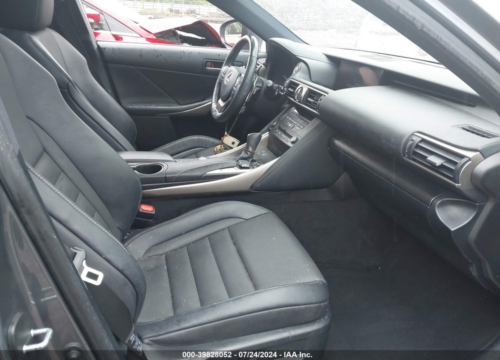 2019 LEXUS IS 300 VIN: JTHC81D29K5036023