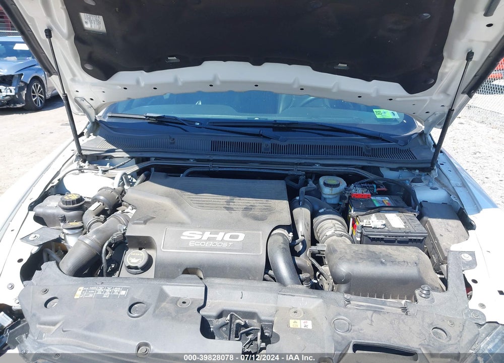 2018 FORD TAURUS SHO VIN: 1FAHP2KT3JG123064