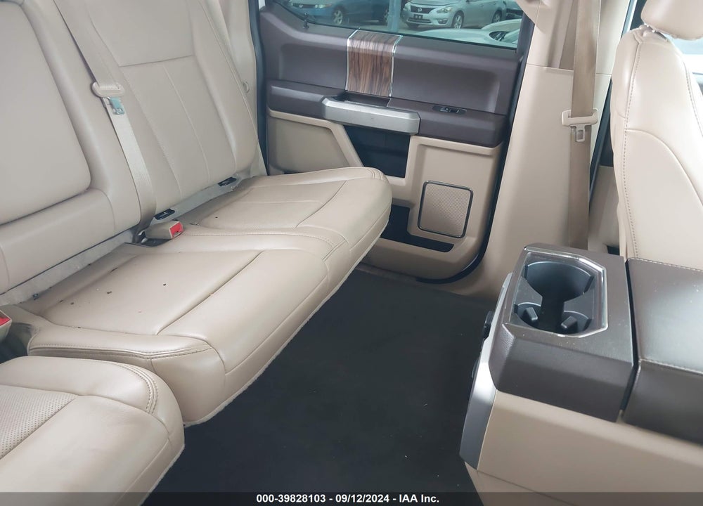 2019 FORD F-150 LARIAT VIN: 1FTEW1E56KKE20948