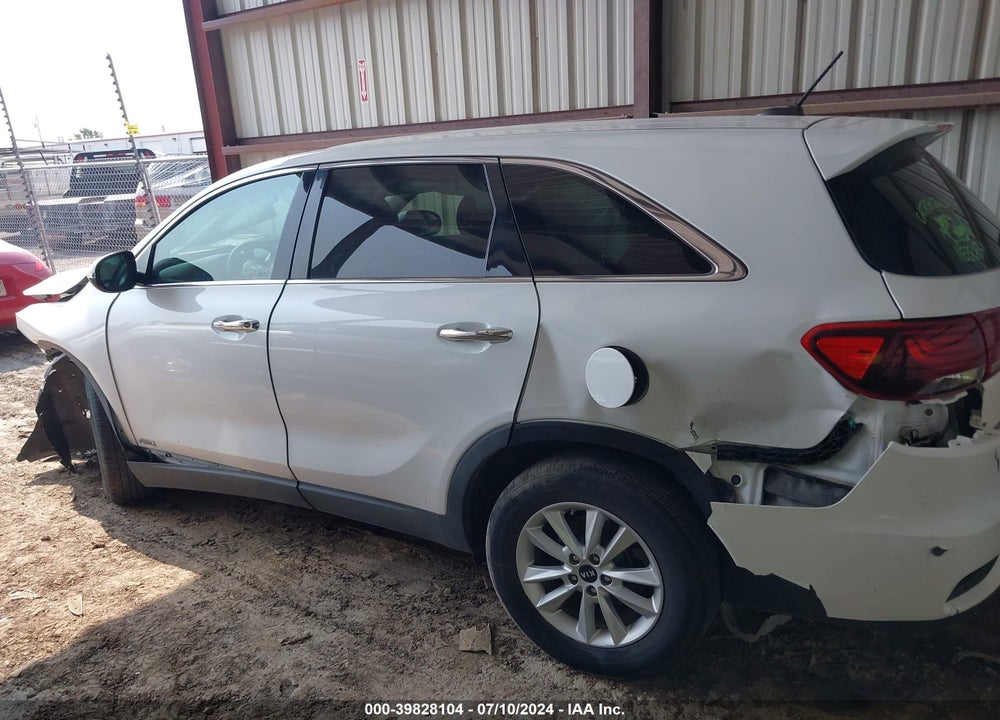 2019 KIA SORENTO 3.3L LX VIN: 5XYPGDA55KG481212