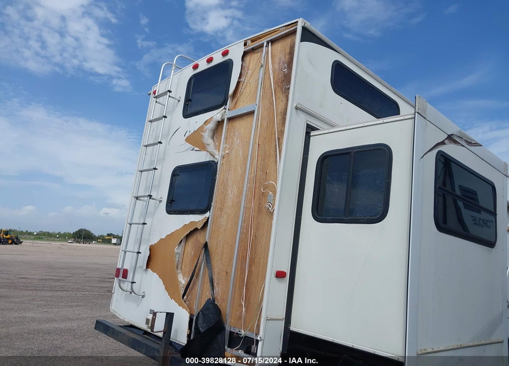 2010 COUGAR CT VIN: 4YDF32429A2504087