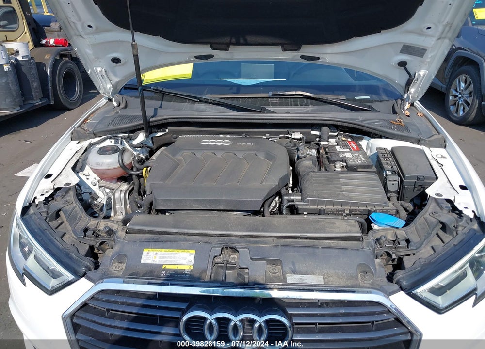2018 AUDI A3 2.0T PREMIUM/2.0T TECH PREMIUM VIN: WAUAUGFF8J1078905