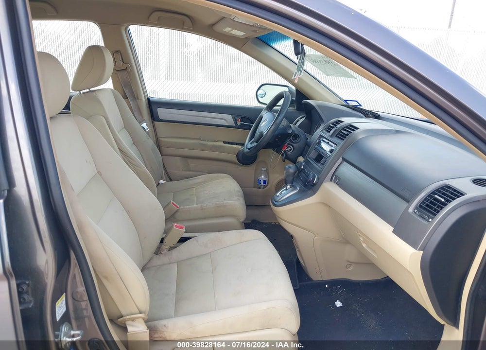 2011 HONDA CR-V LX VIN: 3CZRE3H38BG705100