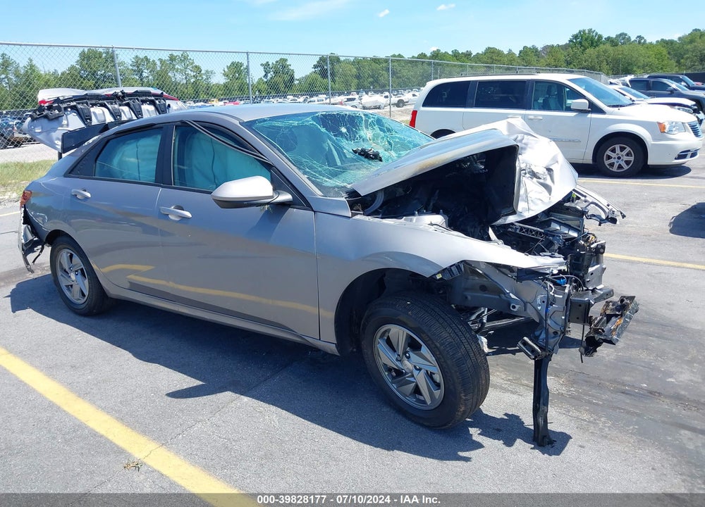 2024 HYUNDAI ELANTRA SE VIN: KMHLL4DG7RU668009