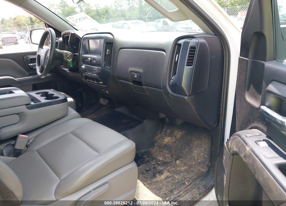 2018 CHEVROLET SILVERADO 1500 WT VIN: 1GCRCNEH2JZ304485