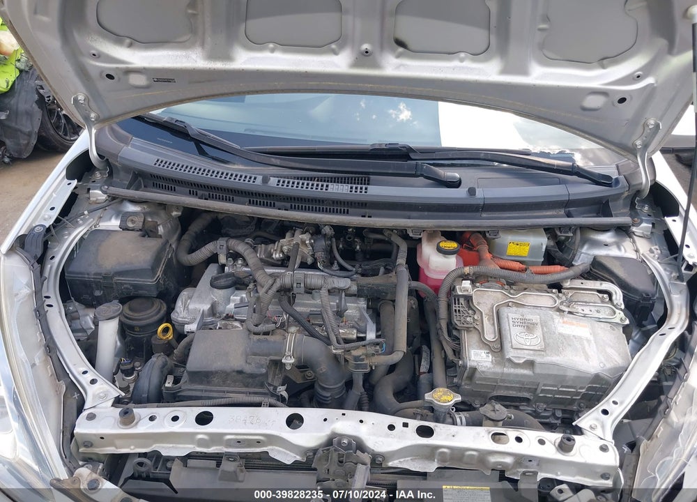 2015 TOYOTA PRIUS C ONE VIN: JTDKDTB39F1096199