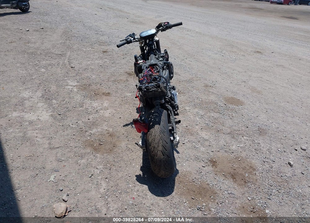 2022 YAMAHA MT07 C VIN: JYARM32Y3NA000605