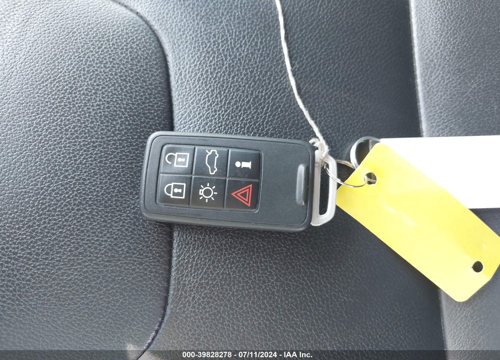 2015 VOLVO V60 T5 PREMIER VIN: YV126MEB8F1207855