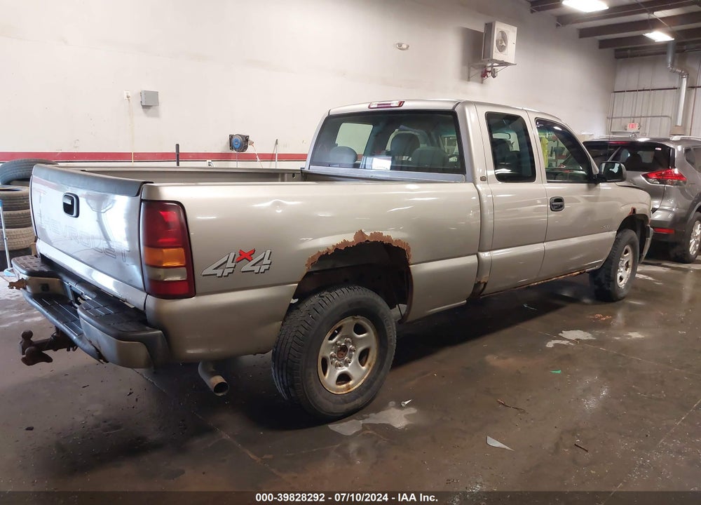 2002 CHEVROLET SILVERADO 1500 VIN: 2GCEK19V921349010