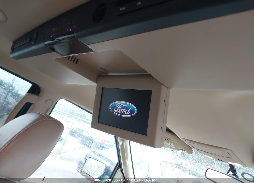 2010 FORD EXPEDITION VIN: 1FMJU1J50AEB64213